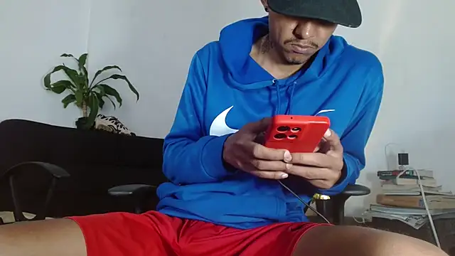 skinny23cm Show Webcam