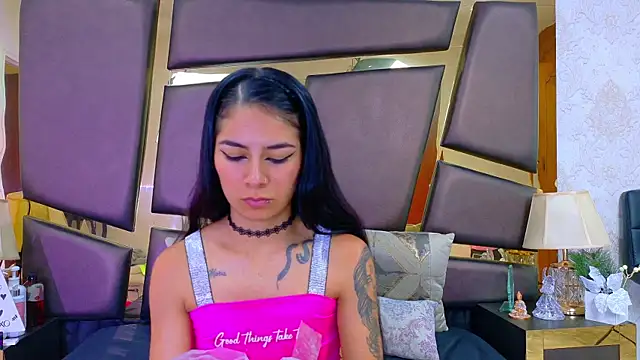 Chat XXX en directo de NicoleEsposito