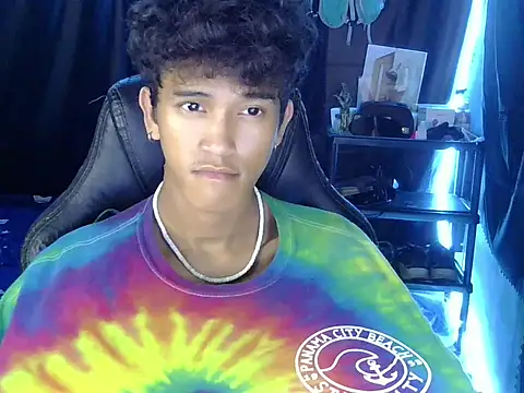 hugekenbigcock's Webcam Show