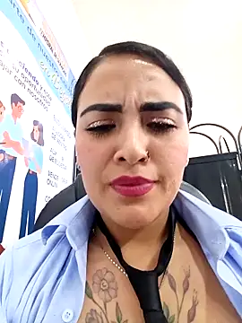 MAYE__13's Live XXX Chat