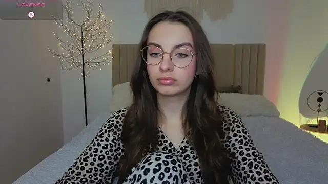 Real_cutie1 লাইভ XXX চ্যাট