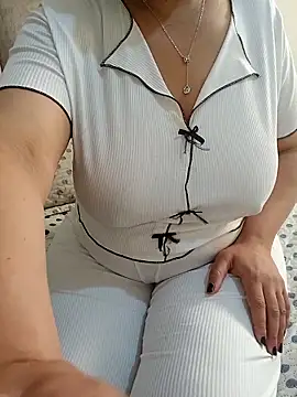 Saakoora Chat XXX in diretta