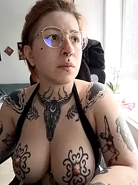 divine_eve লাইভ XXX চ্যাট