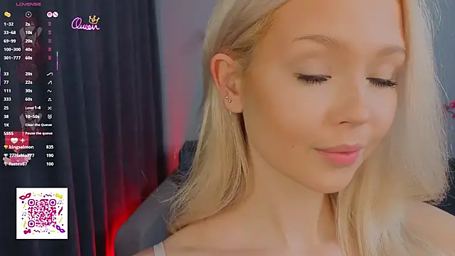 ElsaDivine: онлайн-секс-чат