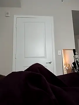 Вебкам-шоу makeherfeelg