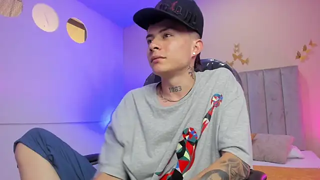 Nascary_Fox Show Webcam