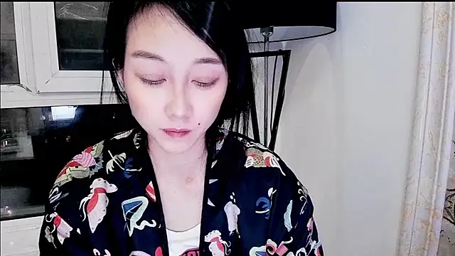 NIAN-er 现场XXX聊天