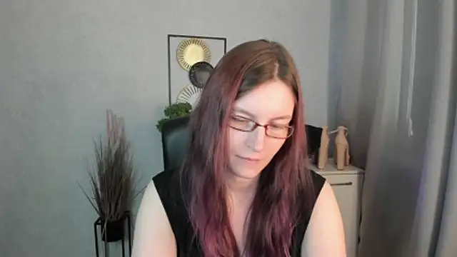 Chatroom XXX en direct de emmaxDelight