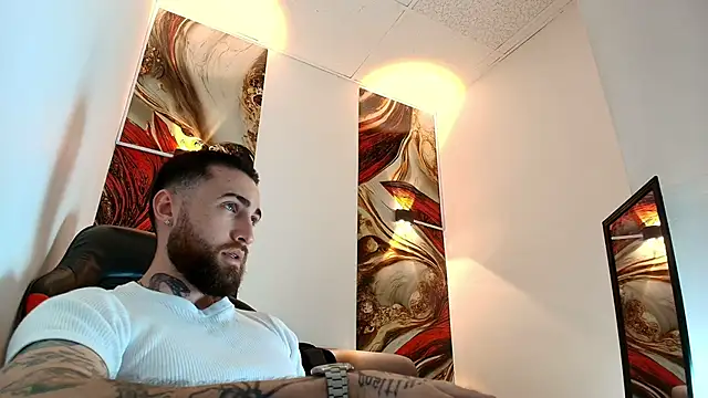 Luke_davis01 élő XXX-chatje