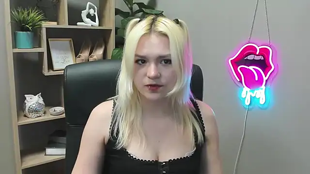 SweetLilyxo Live XXX-Chat