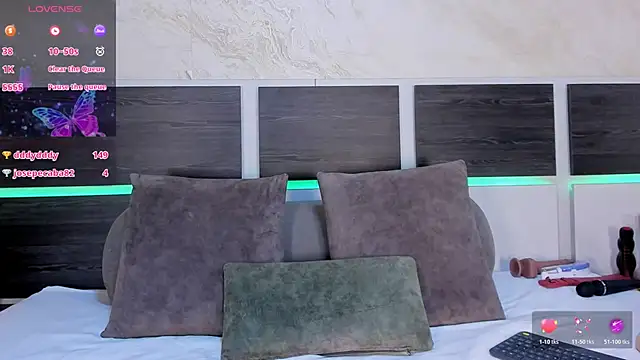 Chat +18 de Natalia_Cruzz ao vivo