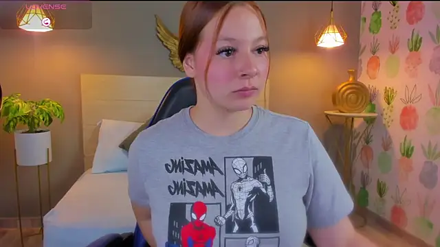 Chat +18 de kitty_sweeety_ ao vivo