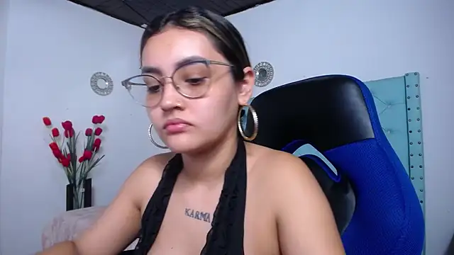 kathe-mills235's Live XXX Chat