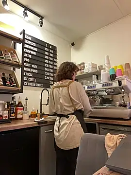 cinnabon_'s Live XXX Chat