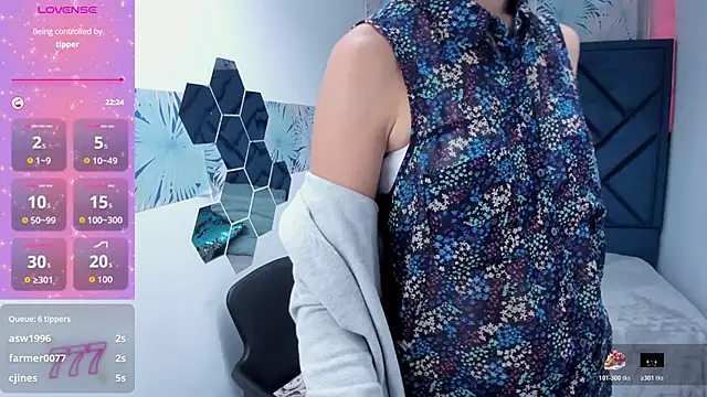 Chat XXX en directo de Valery_More__