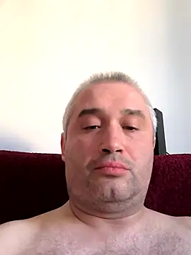 OLOMOUCAK 在線直播表演