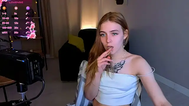 Bella_xBaby's Live XXX Chat