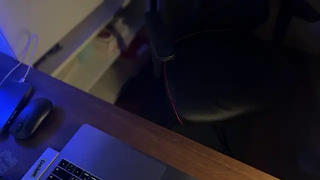 5inder 即時 XXX 聊天