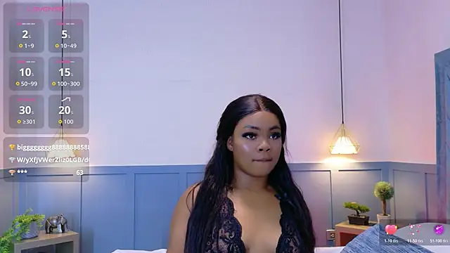 Show de Valentina-Garcia na webcam