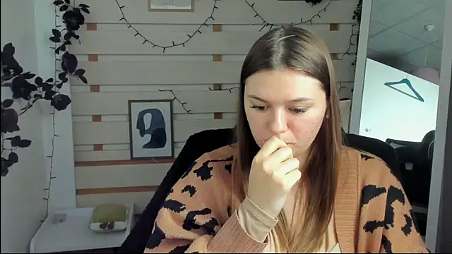 Josephine_Kiss live XXX chat