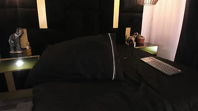 Lucio__Fox 网络视讯表演