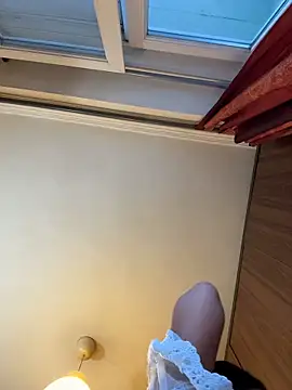 Hotmomcheckk_'s Webcam Show