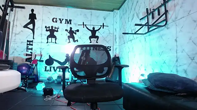 DrakeNeumann's Live XXX Chat