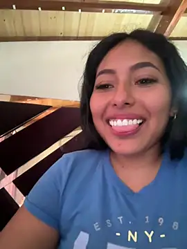 emmyjhonson07 라이브 XXX 채팅