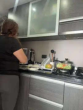 ANTONELLA_VIOLETA_ 라이브 XXX 채팅