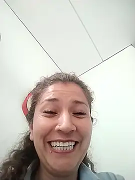 Cielo_carpentier69 লাইভ XXX চ্যাট