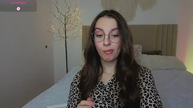 Real_cutie1 লাইভ XXX চ্যাট