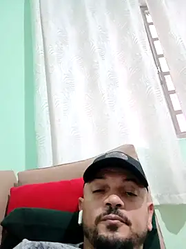Chat +18 de picudo100 ao vivo