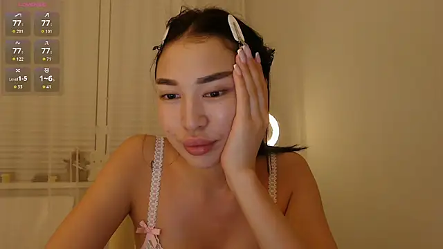 แชท XXX สดของ aiyumiprivate