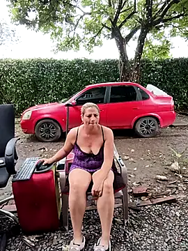 Chat XXX en directo de hotandfierylatinos2023