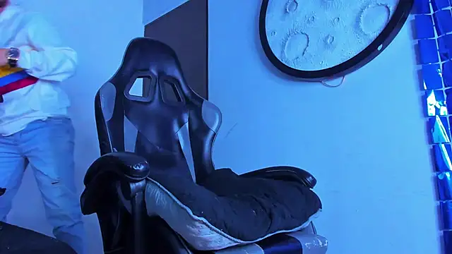 mike_257 Live XXX-chat