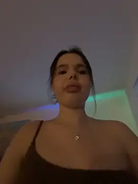 Chat +18 de TheCinderella ao vivo