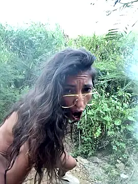 Lalla_Amani লাইভ XXX চ্যাট