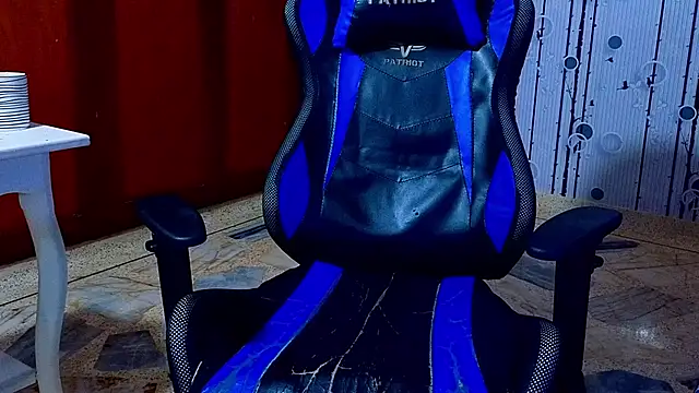 دردشة Simon_Rz الجنسية المباشرة