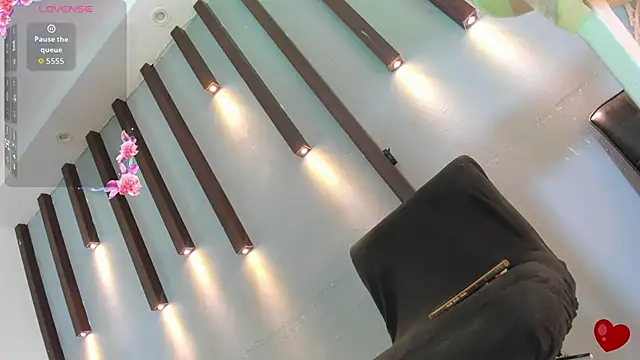 Pokazy przed kamerką – Jannie_sexx