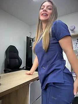 alicee16: απευθείας συνομιλία ΧΧΧ