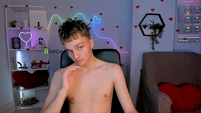 Вебкам-шоу john_lik