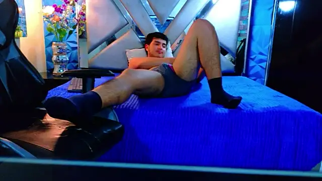 Oliver_Jamees Show Webcam