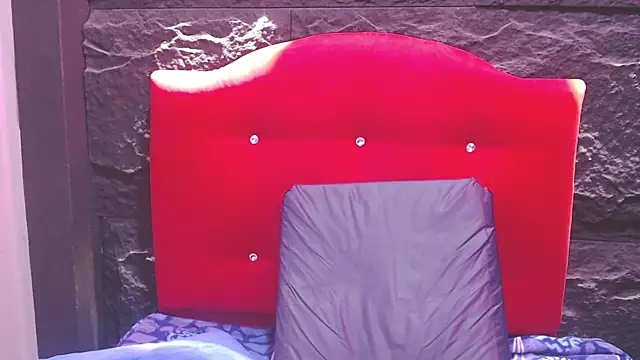 violet_angel13 élő XXX-chatje