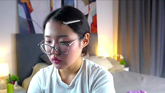 NelleMihalko's Live XXX Chat