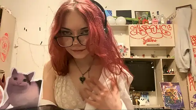 RedHeadCat élő XXX-chatje