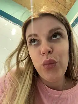 Chat XXX ao vivo de HarrietDart