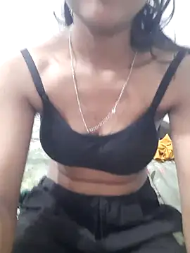 Your_Ayesha56n Webbikameraesitys