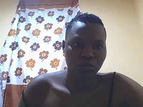 Chat +18 de Fleshydarkass ao vivo