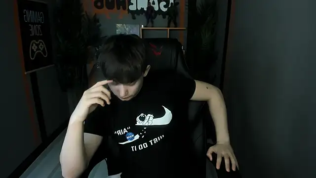 AlejandroEllias Webcam show