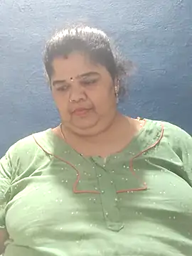 tamilthanushrin Live XXX chat